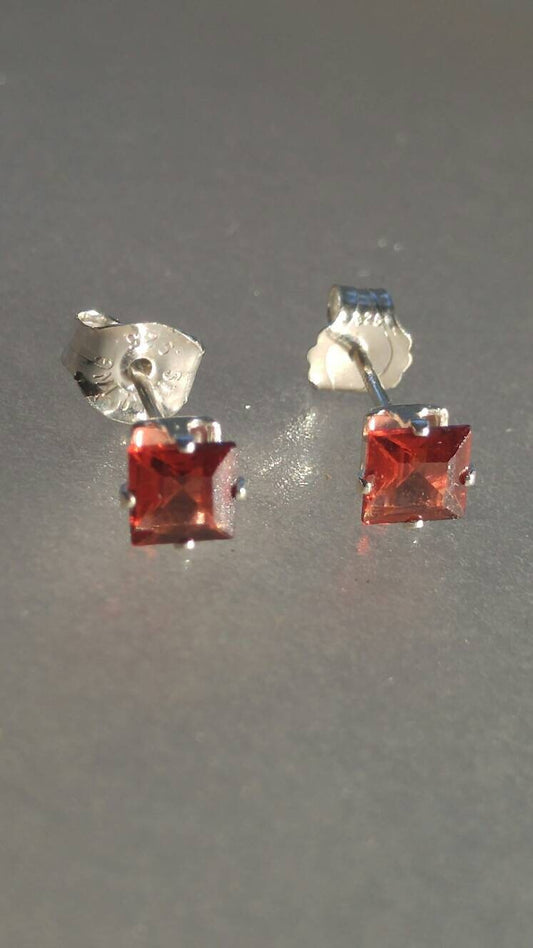 Princess Cut Garnet Stud Earrings Sterling Silver 4mm