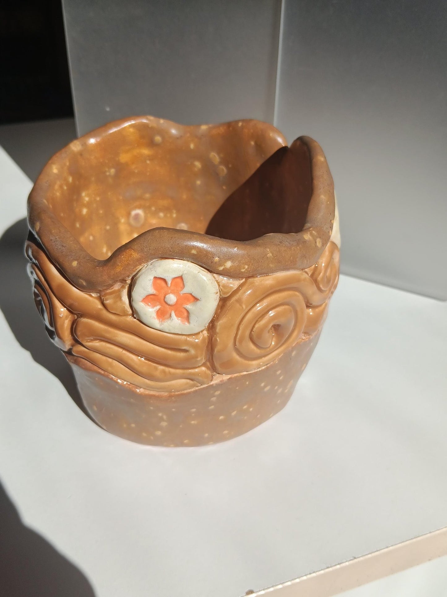 Ceramic Swirl Flower Pot Tan Orange - Gems by Gigi