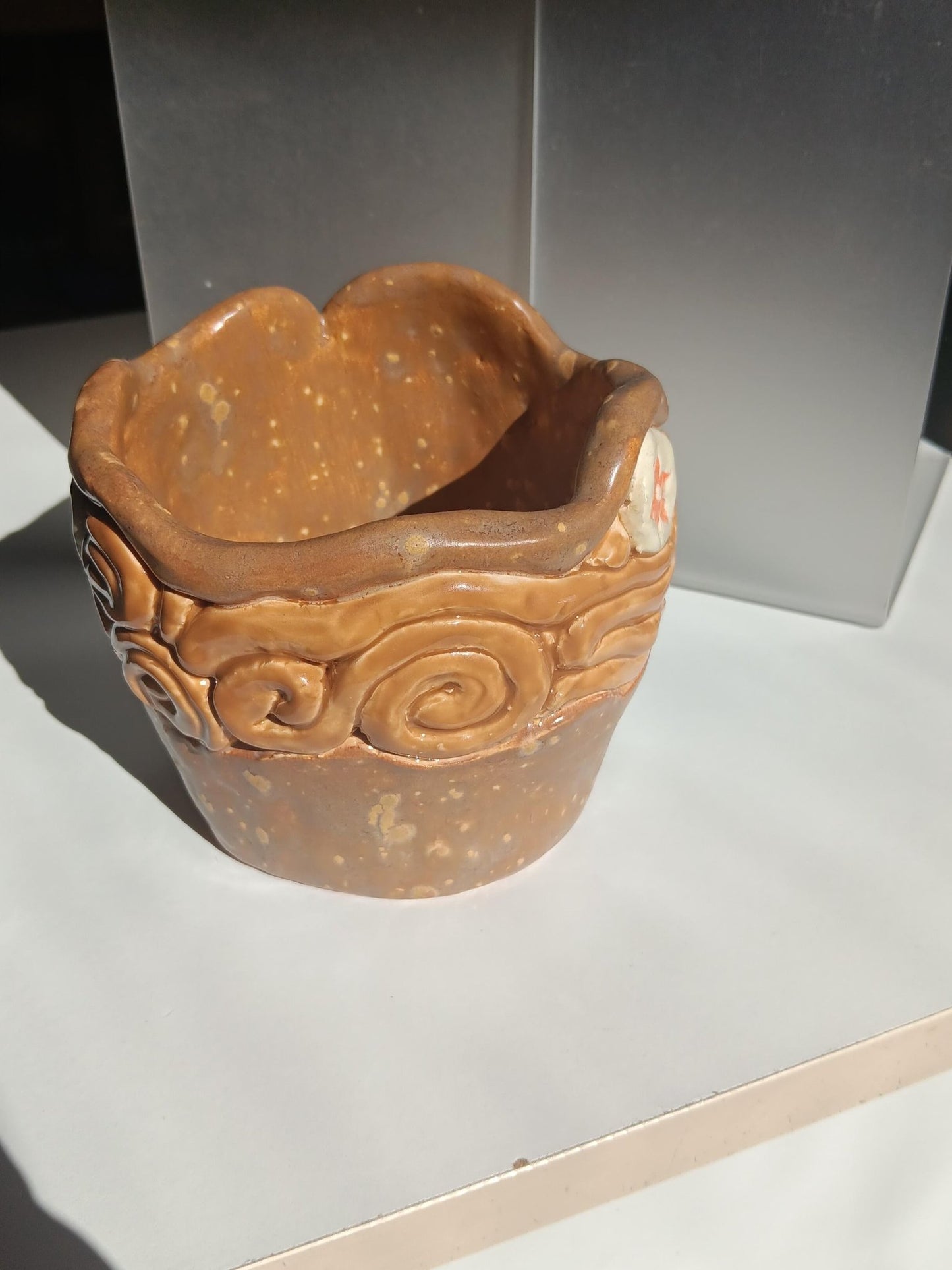 Ceramic Swirl Flower Pot Tan Orange - Gems by Gigi