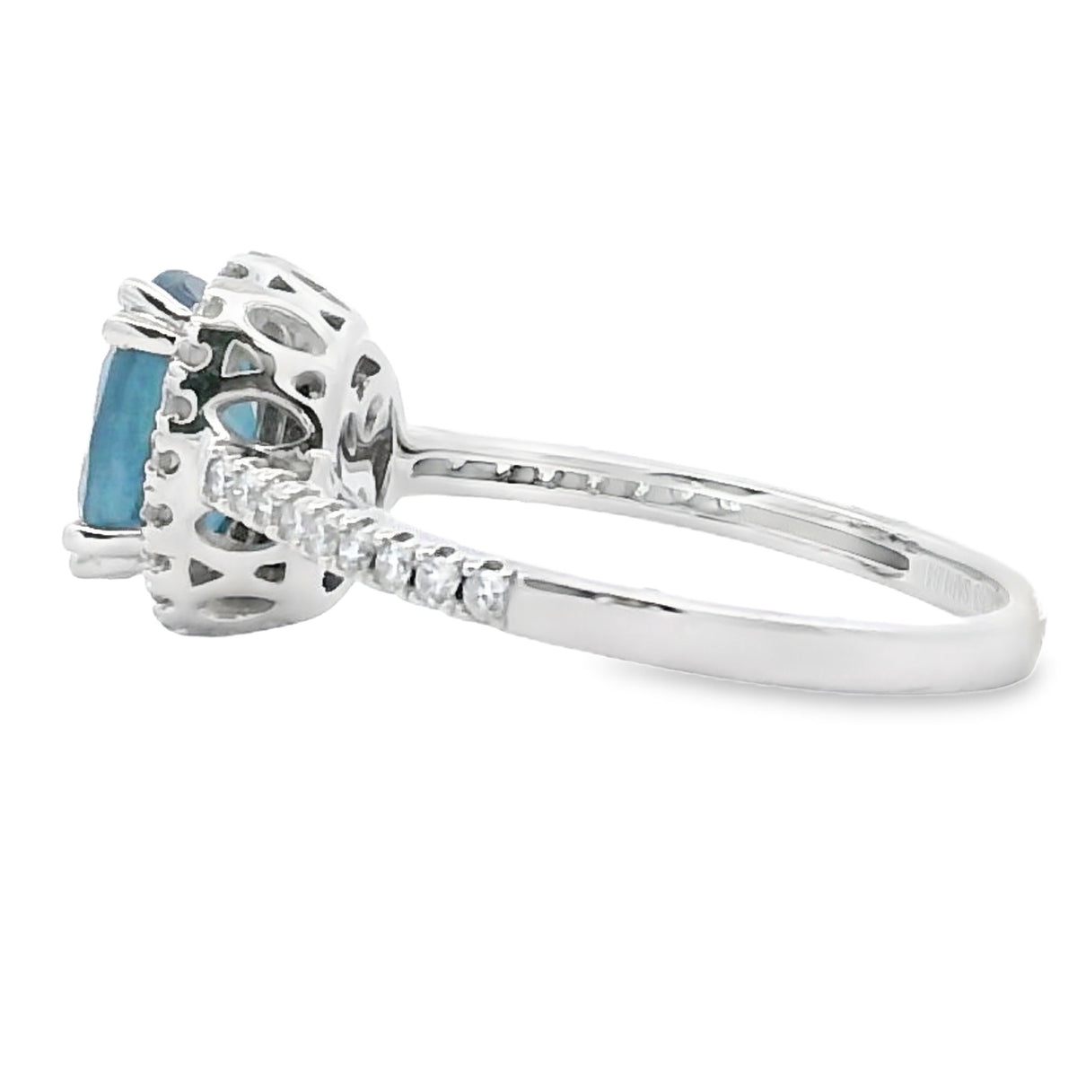 Oval Sapphire Diamond Halo Engagement Ring 14kt