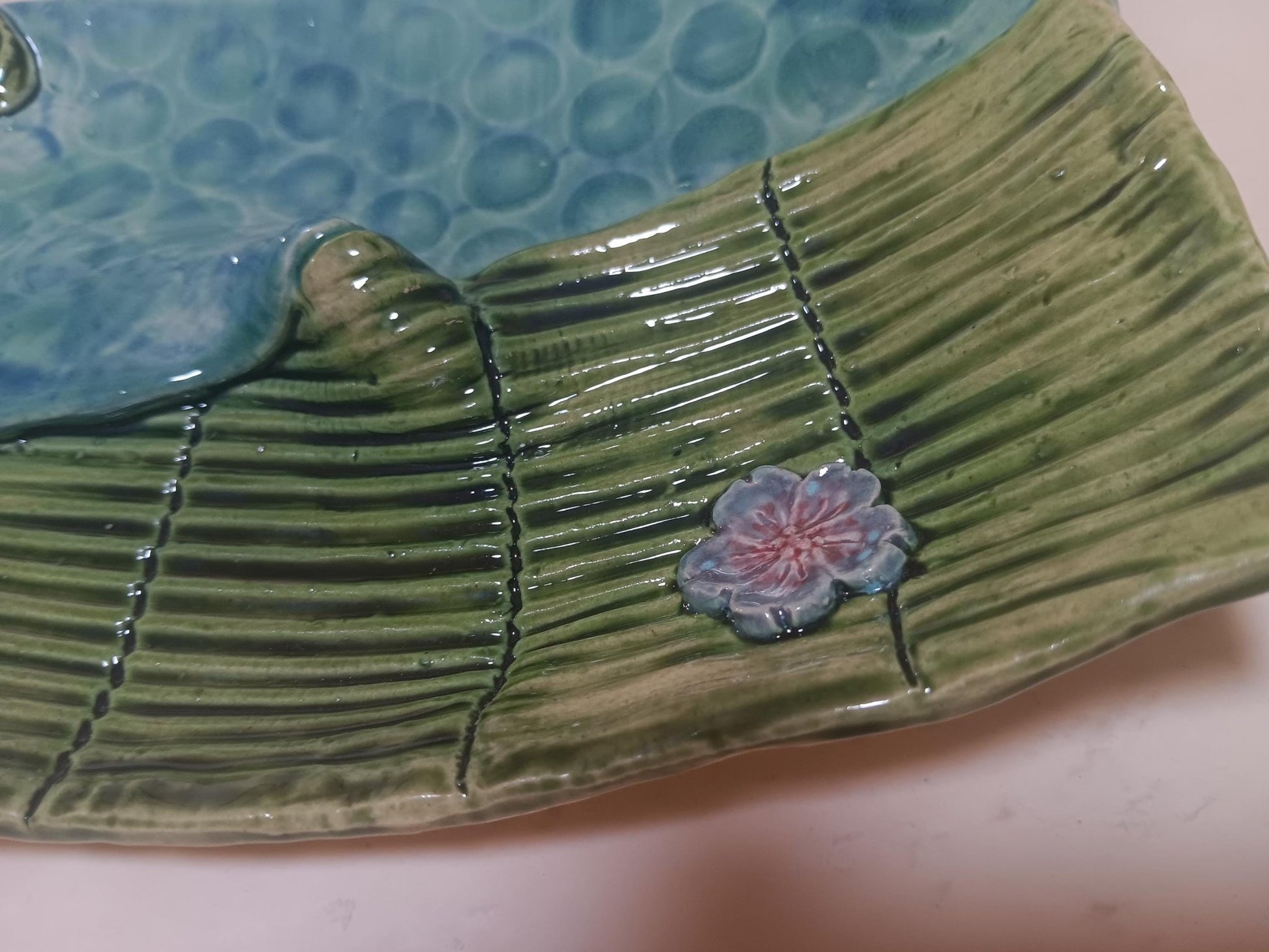 Handmade Ceramic Curved Dual Tray Flower Leaf Detail Green Blue - Gems by Gigi
