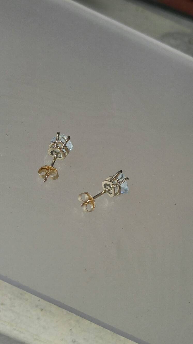 Heart Aquamarine Stud Earrings Yellow Gold 14kt - Gems by Gigi