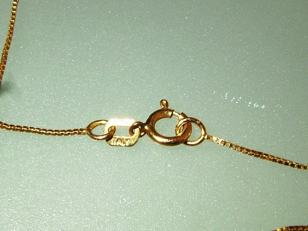 Oval Aquamarine Pendant Yellow Gold 14kt - Gems by Gigi