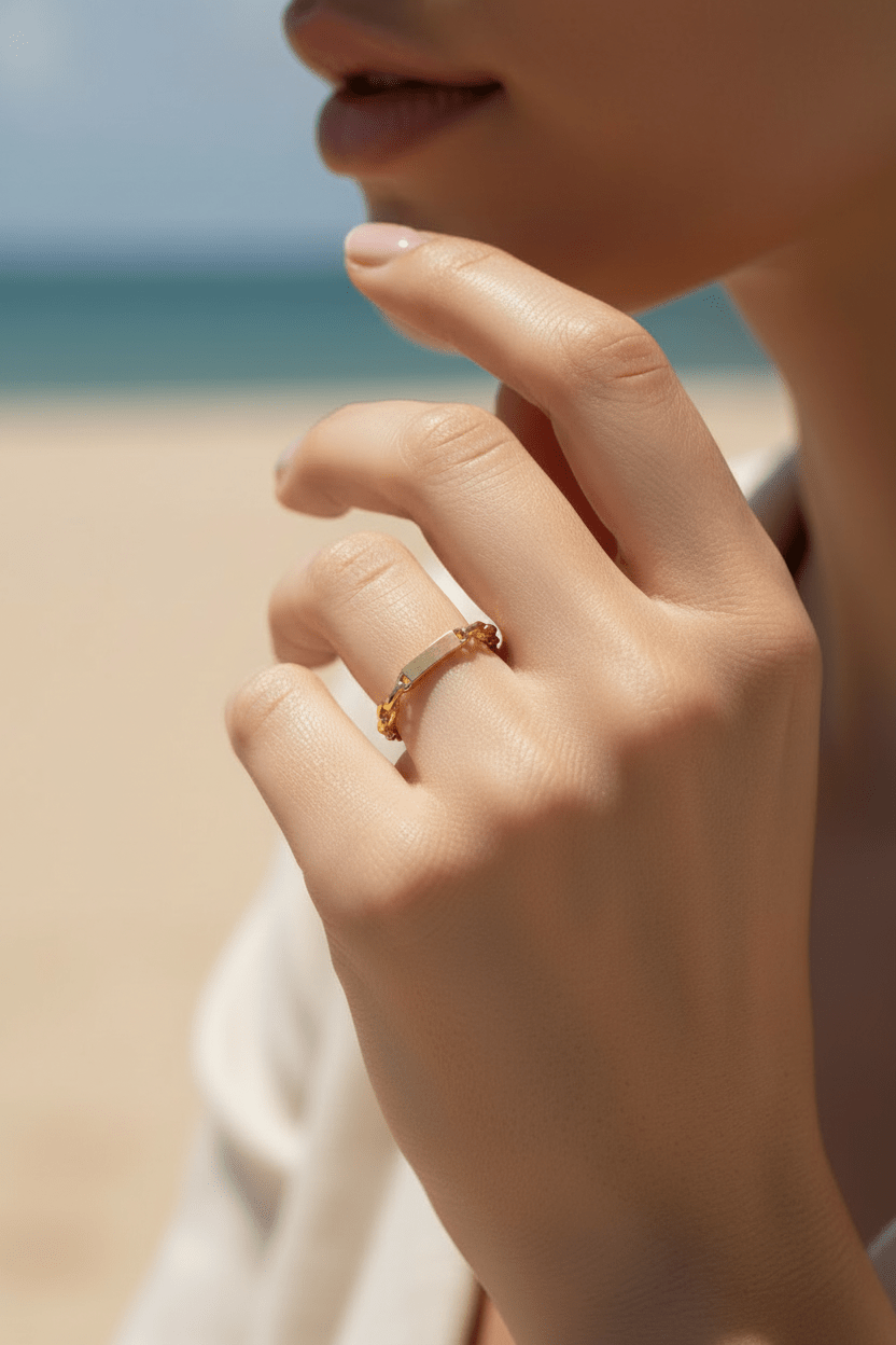 Oval Link Ring Band Yellow Gold 14kt - Gems by Gigi