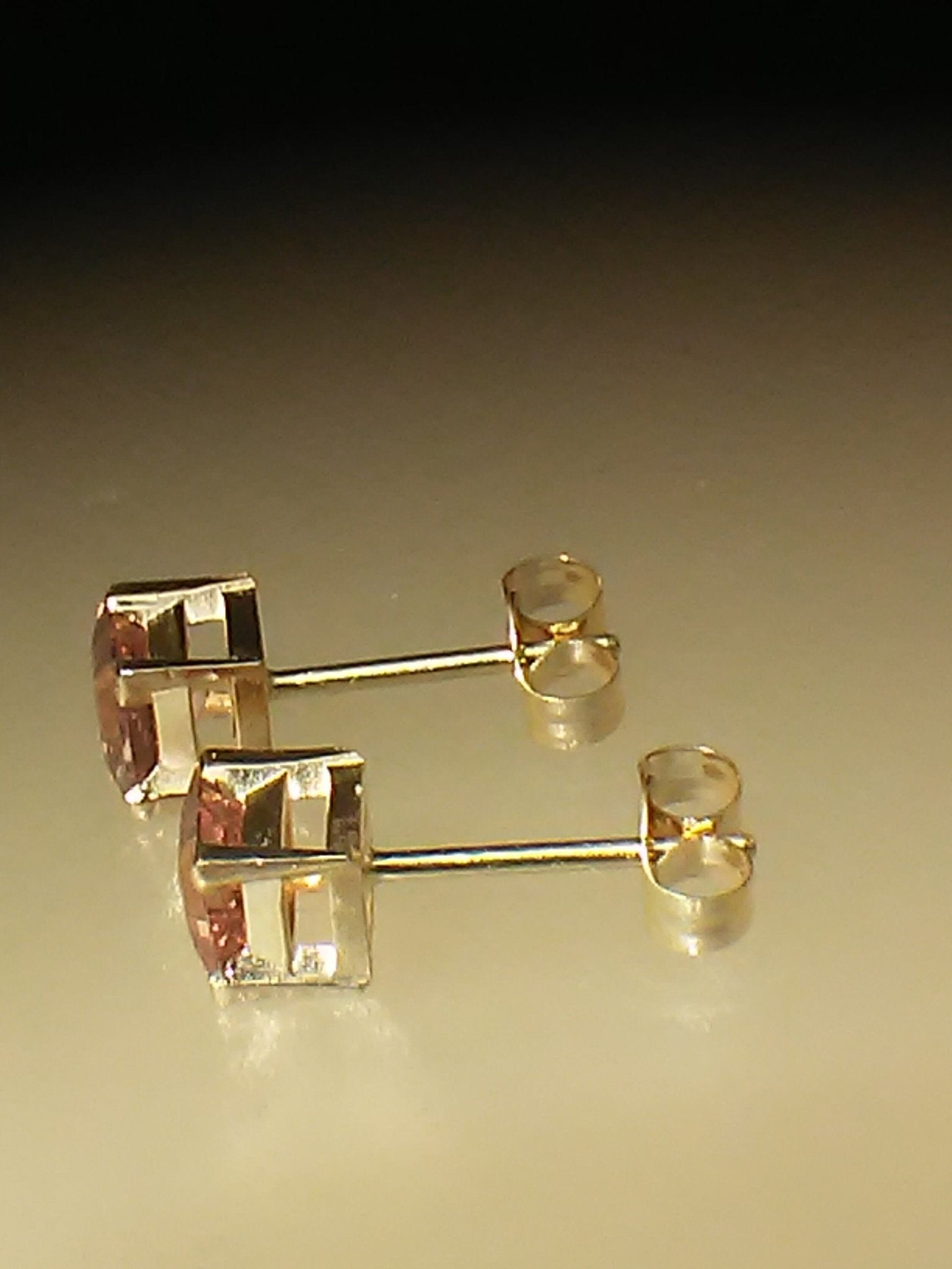 Padparadscha Sapphire Stud Earrings Square Princess 14kt - Gems by Gigi