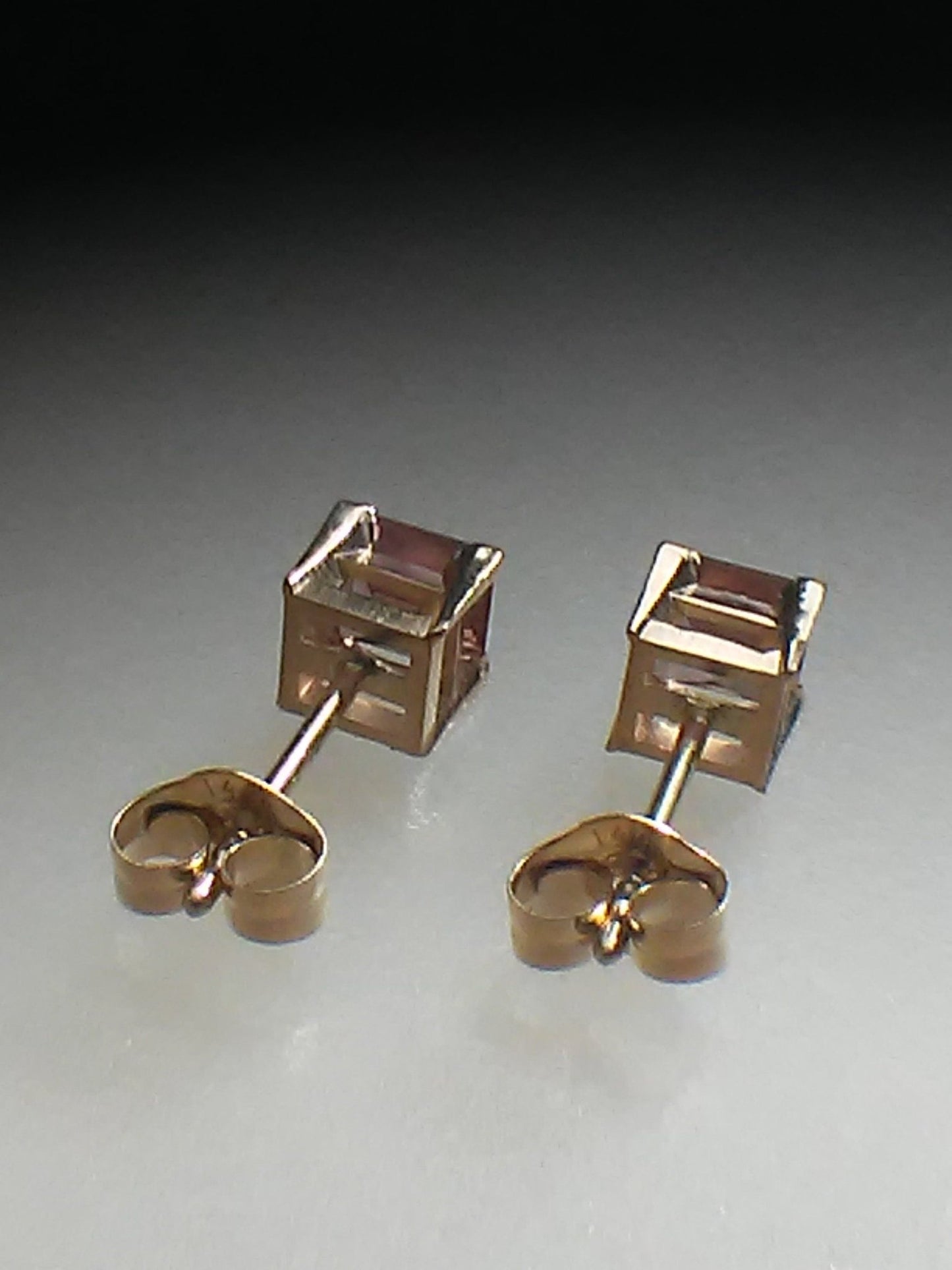 Padparadscha Sapphire Stud Earrings Square Princess 14kt - Gems by Gigi