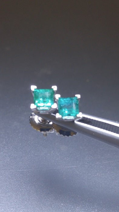 Square Colombian Emerald Stud Earrings White Gold 14kt - Gems by Gigi