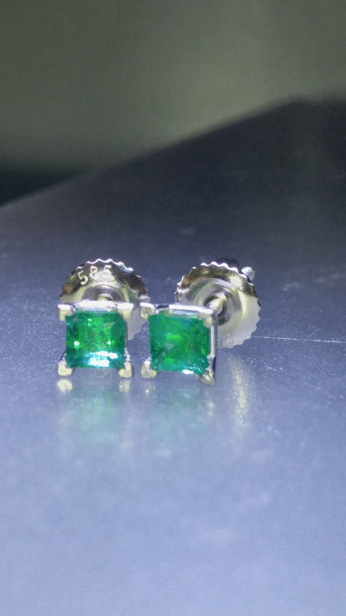Square Colombian Emerald Stud Earrings White Gold 14kt - Gems by Gigi