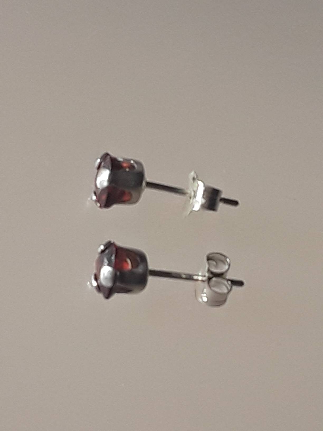 Trillion Garnet Stud Earrings Satin Finish Sterling Silver - Gems by Gigi
