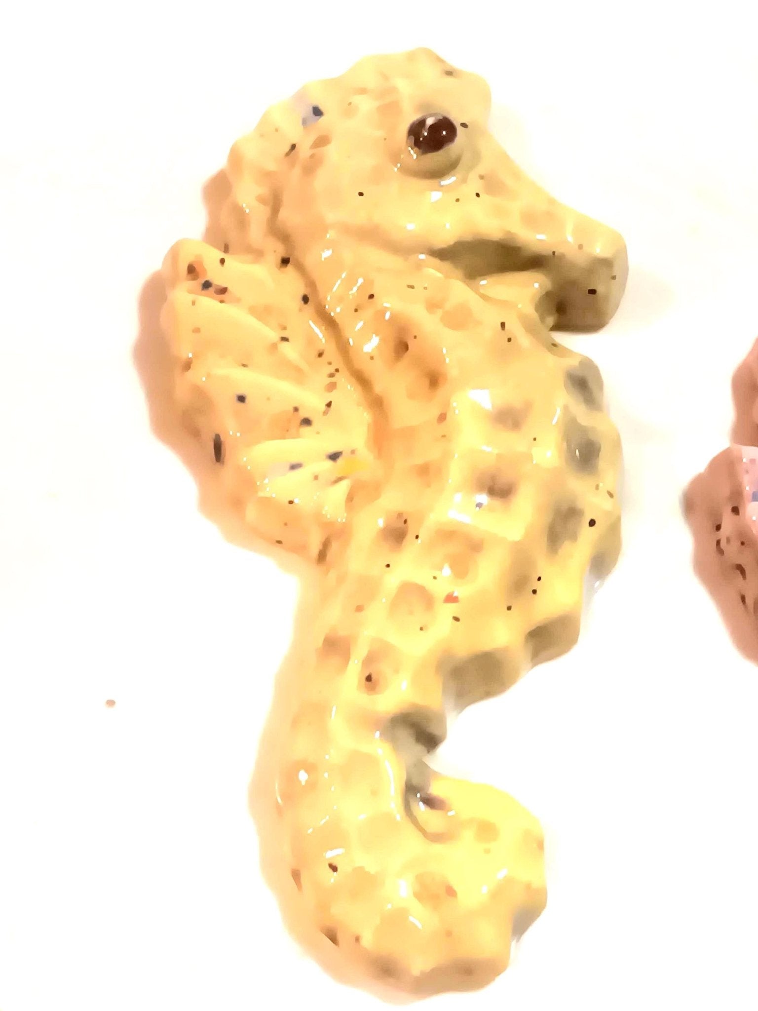 Unique ceramic mini wall art, Seahorse Set, Ceramic, Wall hanging, Tile wall art, Beach décor, Clay - Gems by Gigi